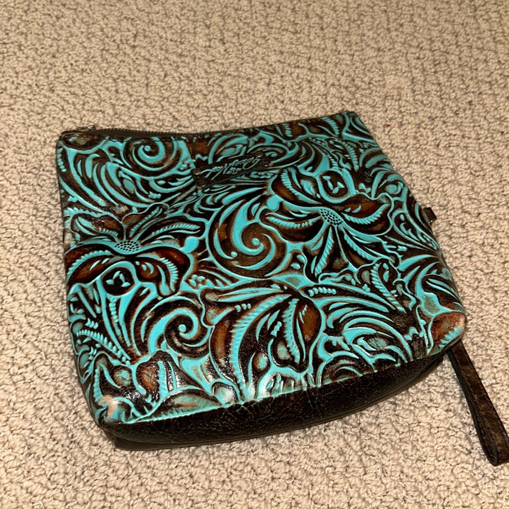 Leather handbag